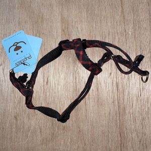 PupTech Dog Harness size L‎ red/black print.